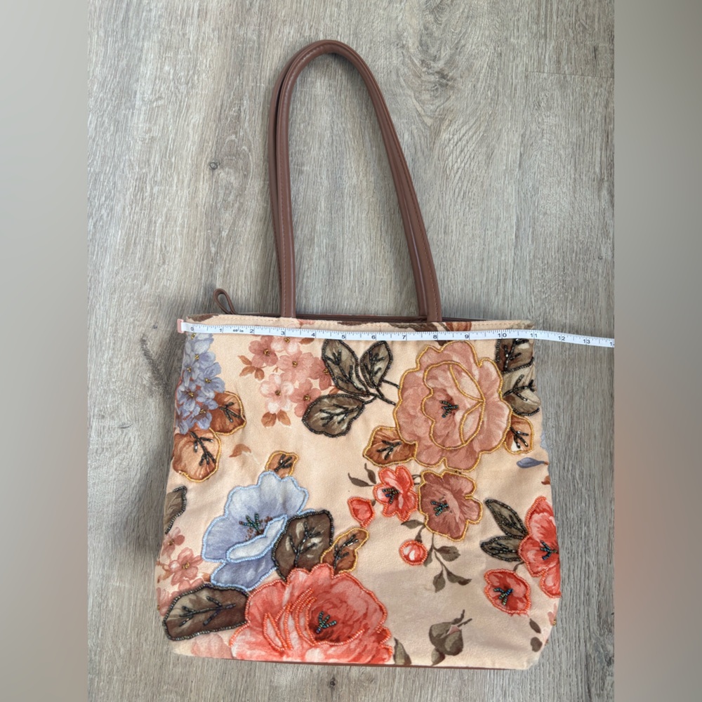 Bueno Floral Embroidered Tote - Pink Beige Multicolor beaded embellishment boho - Picture 11 of 16